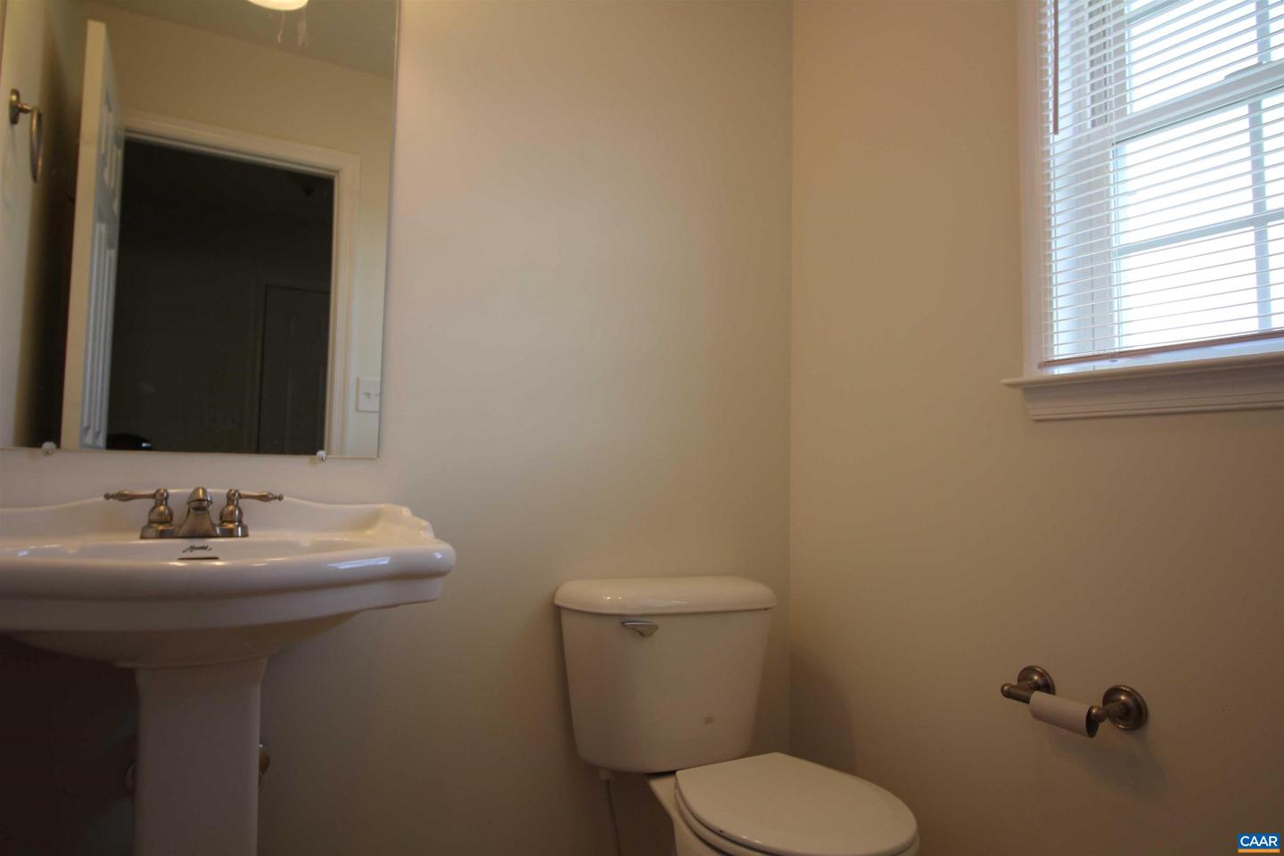 10 LADY SLIPPER DR, WAYNESBORO, Virginia 22980, 4 Bedrooms Bedrooms, ,2 BathroomsBathrooms,Residential,For sale,10 LADY SLIPPER DR,664722 MLS # 664722