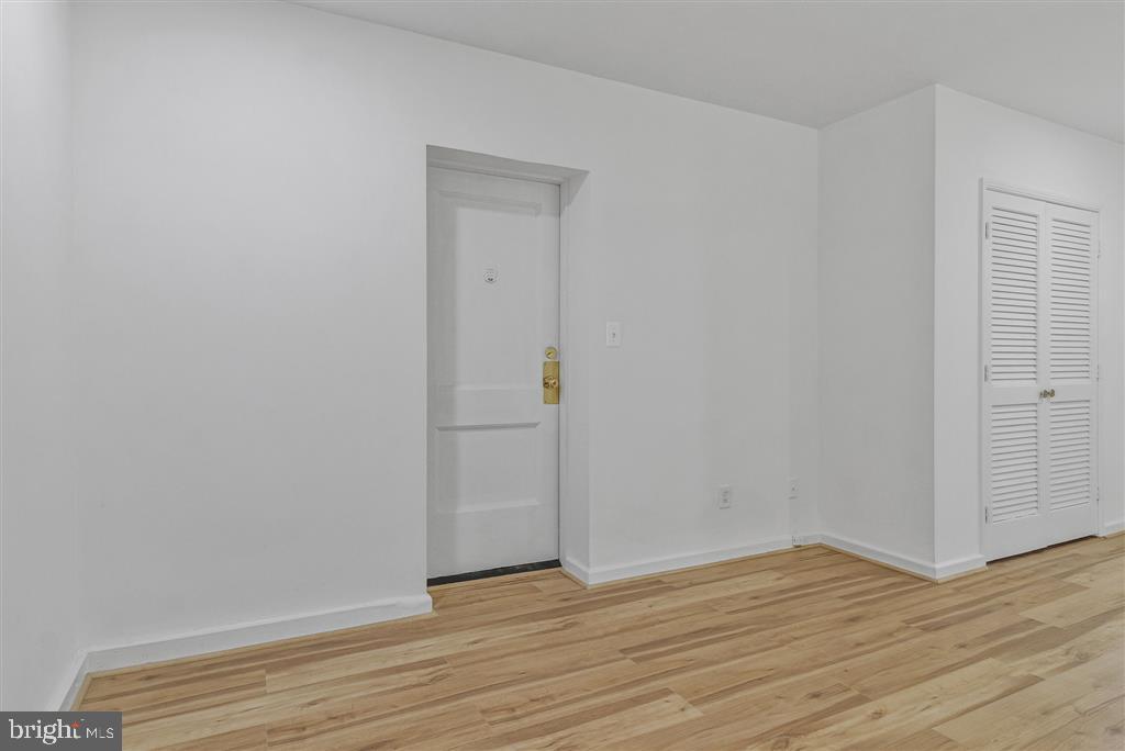 4027 BENTON ST NW #101, WASHINGTON, District Of Columbia 20007, ,1 BathroomBathrooms,Residential,For sale,4027 BENTON ST NW #101,DCDC2201638 MLS # DCDC2201638