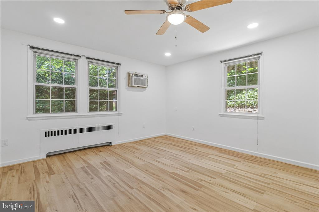 4027 BENTON ST NW #101, WASHINGTON, District Of Columbia 20007, ,1 BathroomBathrooms,Residential,For sale,4027 BENTON ST NW #101,DCDC2201638 MLS # DCDC2201638