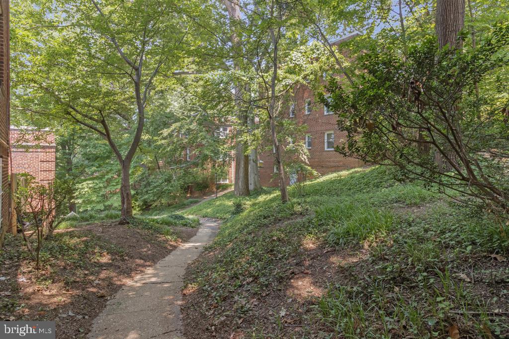 4027 BENTON ST NW #101, WASHINGTON, District Of Columbia 20007, ,1 BathroomBathrooms,Residential,For sale,4027 BENTON ST NW #101,DCDC2201638 MLS # DCDC2201638