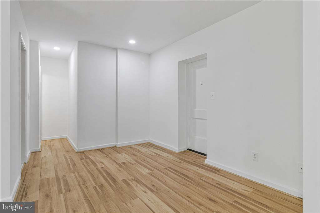 4027 BENTON ST NW #101, WASHINGTON, District Of Columbia 20007, ,1 BathroomBathrooms,Residential,For sale,4027 BENTON ST NW #101,DCDC2201638 MLS # DCDC2201638