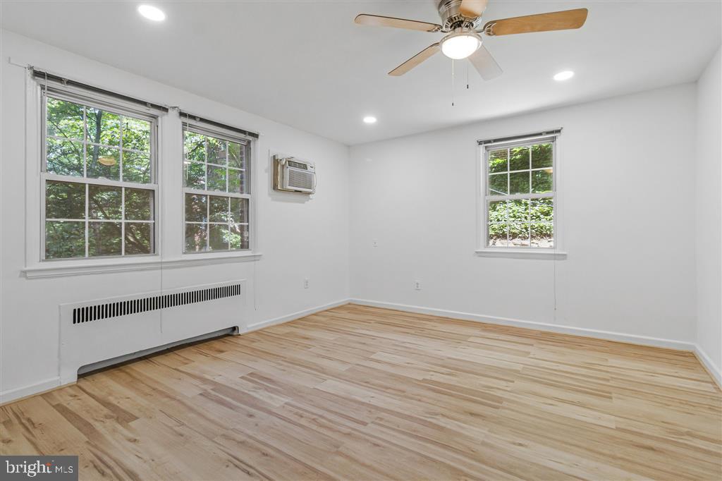 4027 BENTON ST NW #101, WASHINGTON, District Of Columbia 20007, ,1 BathroomBathrooms,Residential,For sale,4027 BENTON ST NW #101,DCDC2201638 MLS # DCDC2201638