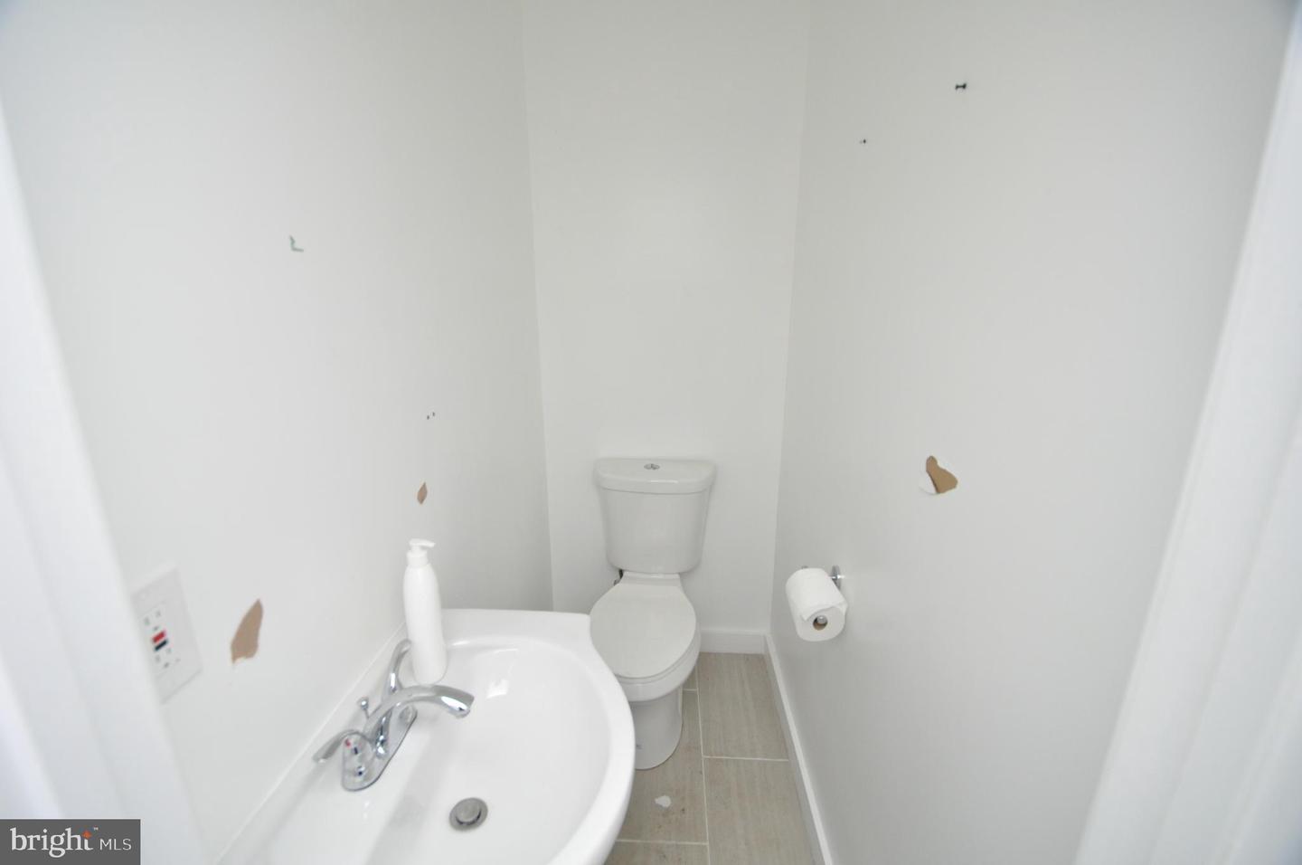 1249 MORSE ST NE, WASHINGTON, District Of Columbia 20002, 3 Bedrooms Bedrooms, ,1 BathroomBathrooms,Residential,For sale,1249 MORSE ST NE,DCDC2201640 MLS # DCDC2201640