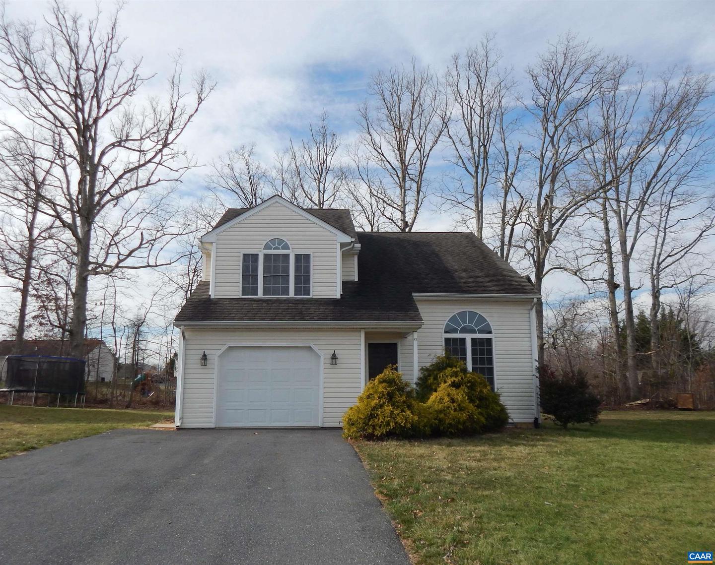 41 LADY SLIPPER DR, WAYNESBORO, Virginia 22980, 3 Bedrooms Bedrooms, ,1 BathroomBathrooms,Residential,For sale,41 LADY SLIPPER DR,664727 MLS # 664727