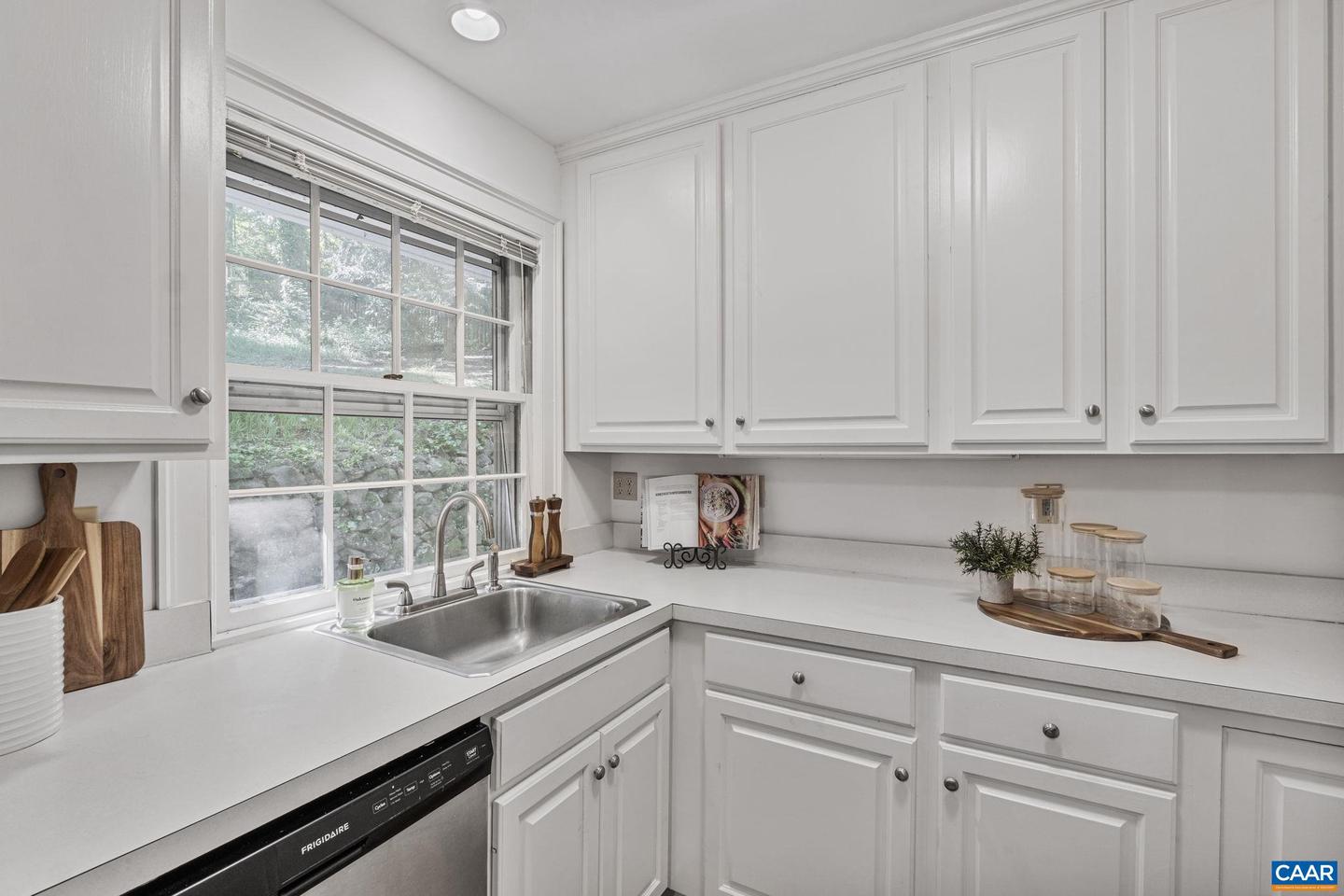 1340 HILLTOP RD, CHARLOTTESVILLE, Virginia 22903, 3 Bedrooms Bedrooms, ,2 BathroomsBathrooms,Residential,For sale,1340 HILLTOP RD,664729 MLS # 664729