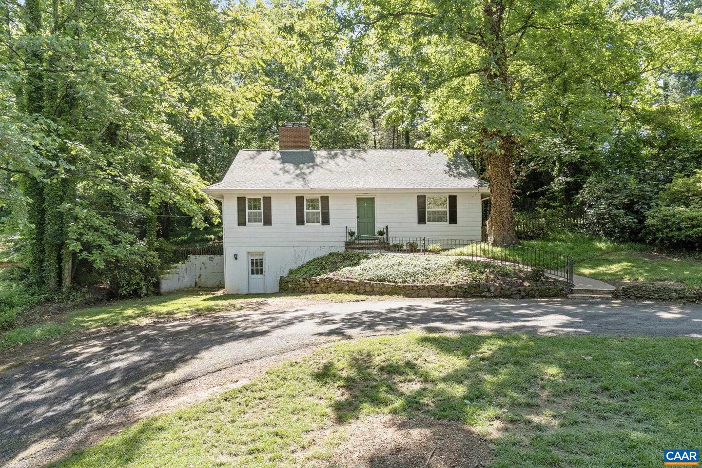 1340 HILLTOP RD, CHARLOTTESVILLE, Virginia 22903, 3 Bedrooms Bedrooms, ,2 BathroomsBathrooms,Residential,For sale,1340 HILLTOP RD,664729 MLS # 664729