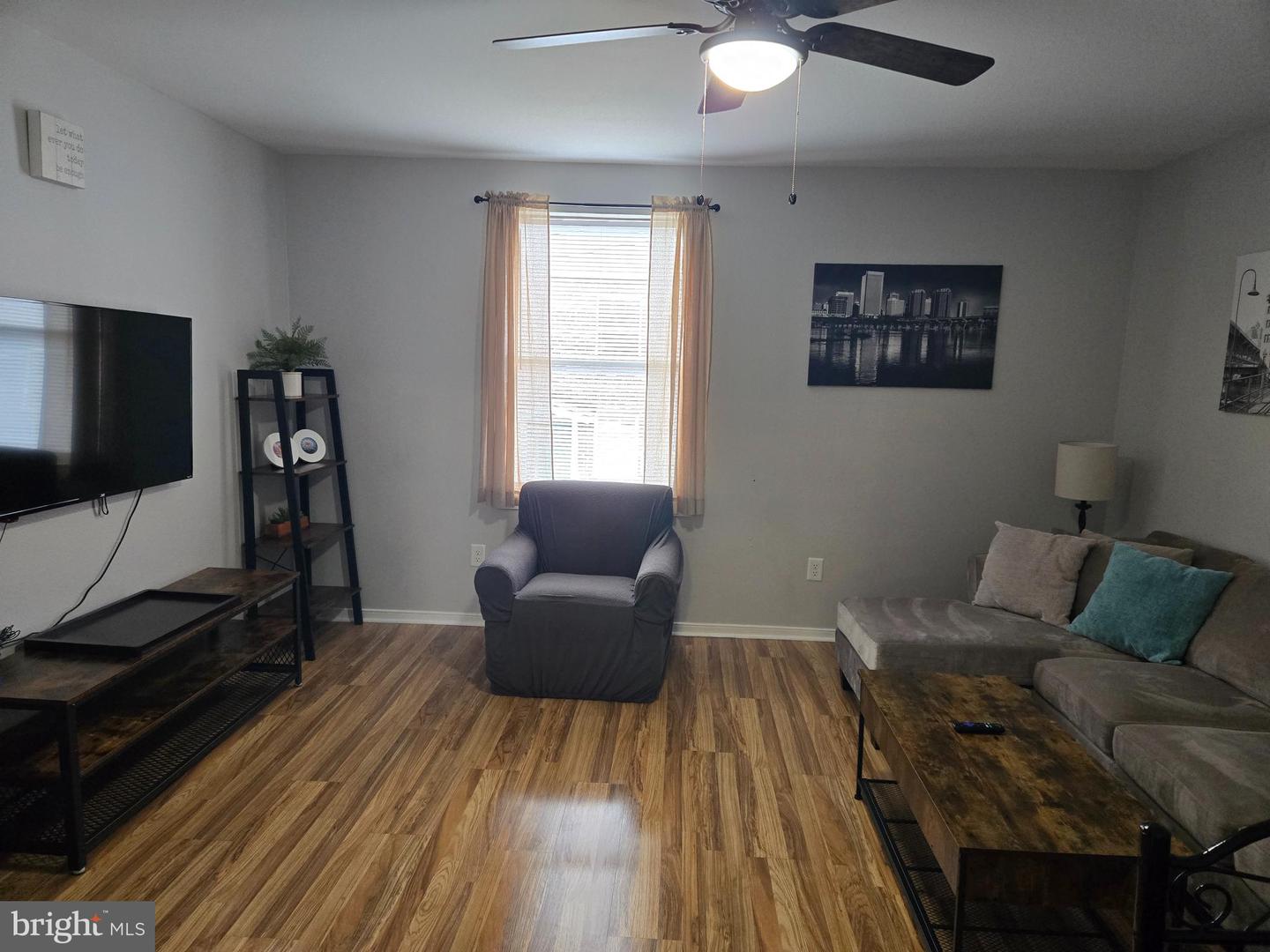 3510 E RICHMOND RD #U5, RICHMOND, Virginia 23223, 2 Bedrooms Bedrooms, 5 Rooms Rooms,1 BathroomBathrooms,Residential,For sale,3510 E RICHMOND RD #U5,VARC2000676 MLS # VARC2000676