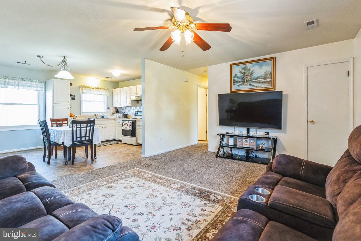 9 BREEZY HILL DR, STAFFORD, Virginia 22556, 3 Bedrooms Bedrooms, ,1 BathroomBathrooms,Residential,For sale,9 BREEZY HILL DR,VAST2039038 MLS # VAST2039038