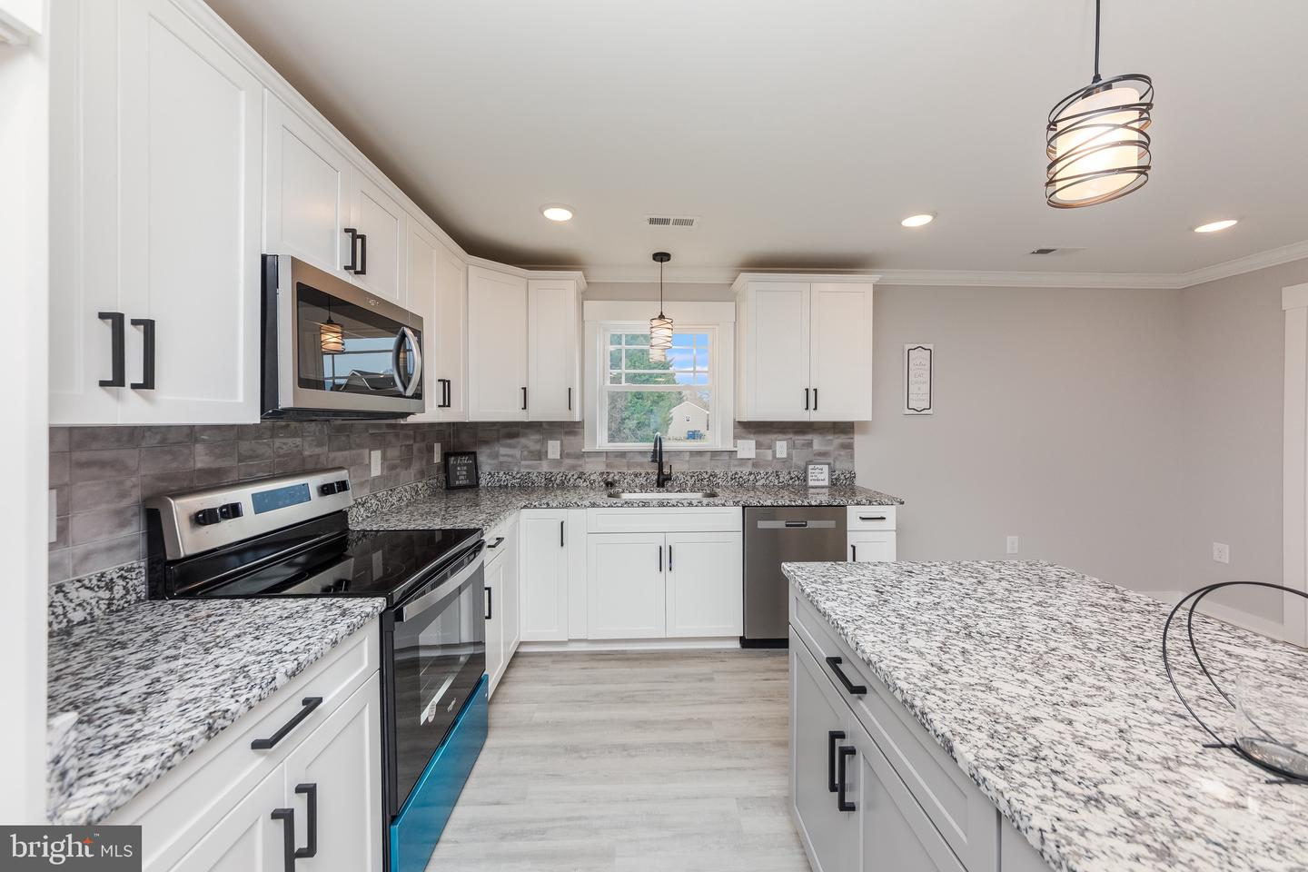 136 OSWALD LANE, DUNNSVILLE, Virginia 22454, 3 Bedrooms Bedrooms, ,2 BathroomsBathrooms,Residential,For sale,136 OSWALD LANE,VAES2000886 MLS # VAES2000886
