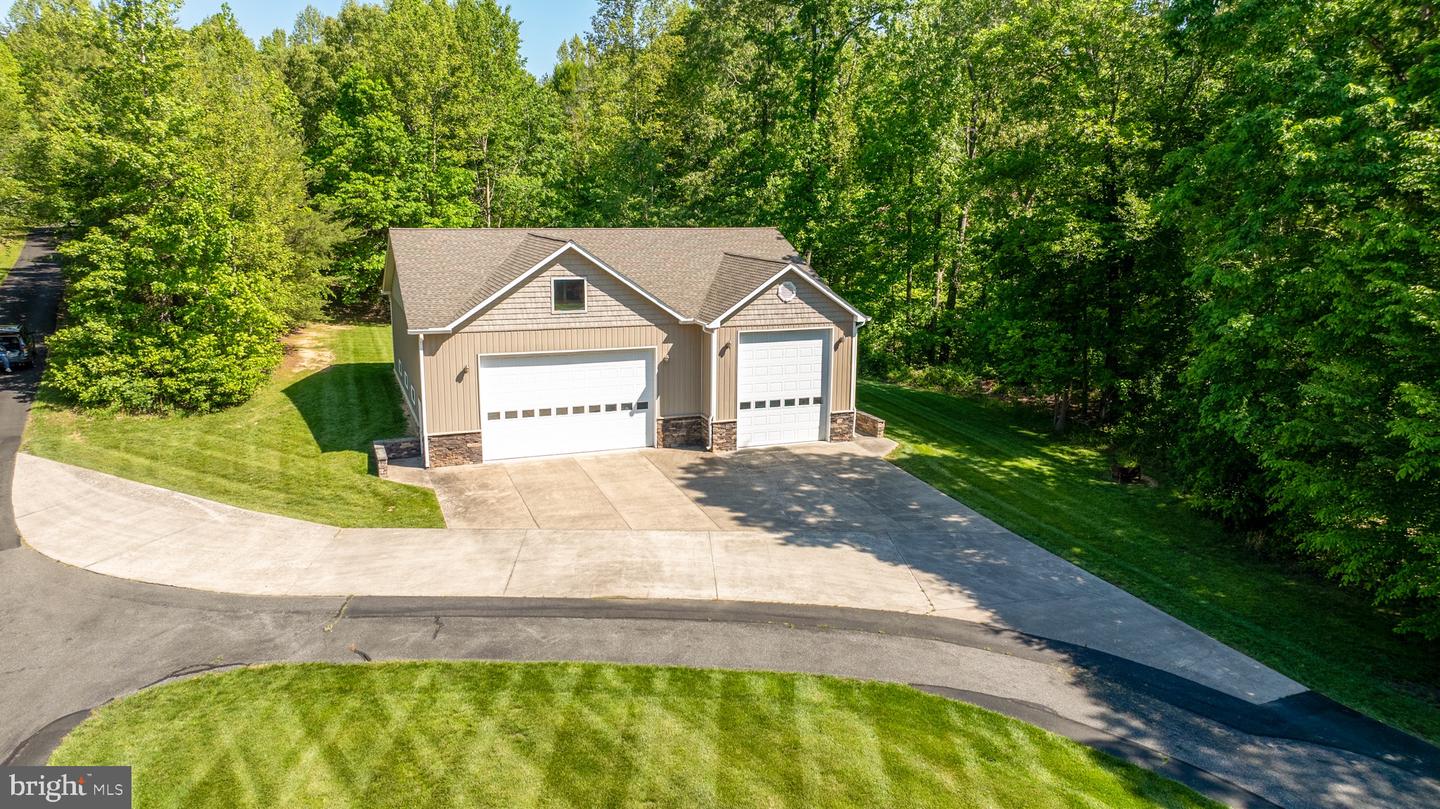 129 LOIS LN, MINERAL, Virginia 23117, 5 Bedrooms Bedrooms, ,3 BathroomsBathrooms,Residential,For sale,129 LOIS LN,VALA2007194 MLS # VALA2007194
