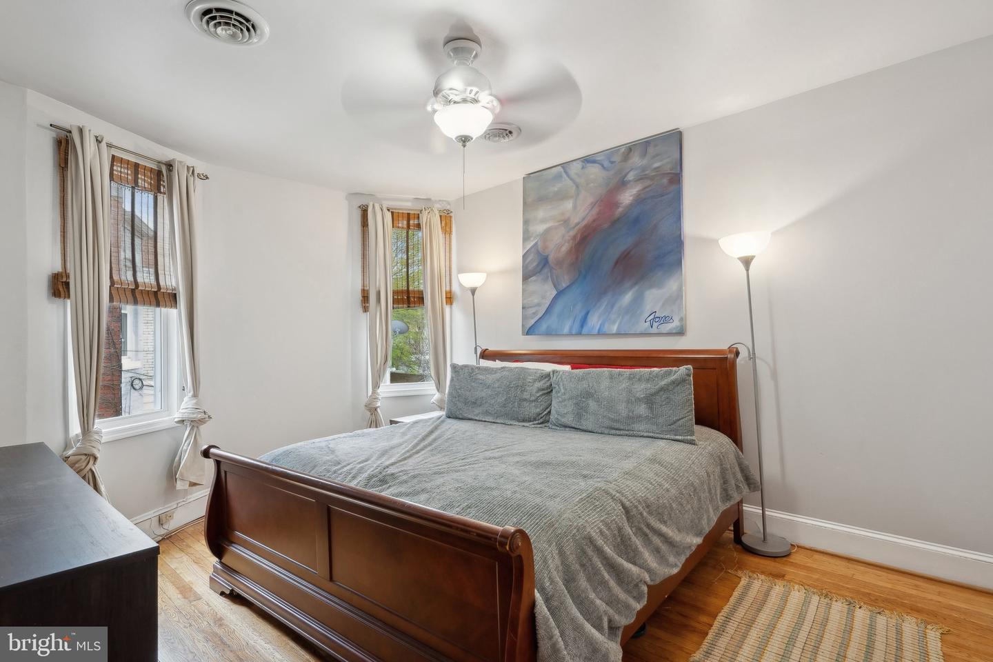 1029 G ST NE, WASHINGTON, District Of Columbia 20002, 4 Bedrooms Bedrooms, ,2 BathroomsBathrooms,Residential,For sale,1029 G ST NE,DCDC2185070 MLS # DCDC2185070