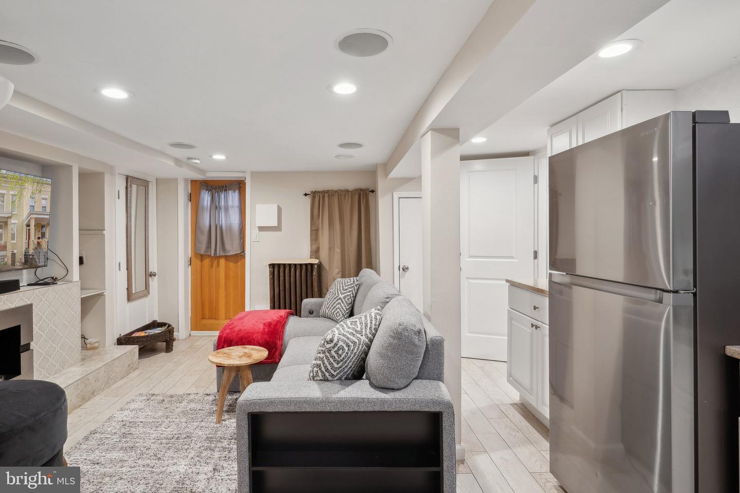 1029 G ST NE, WASHINGTON, District Of Columbia 20002, 4 Bedrooms Bedrooms, ,2 BathroomsBathrooms,Residential,For sale,1029 G ST NE,DCDC2185070 MLS # DCDC2185070