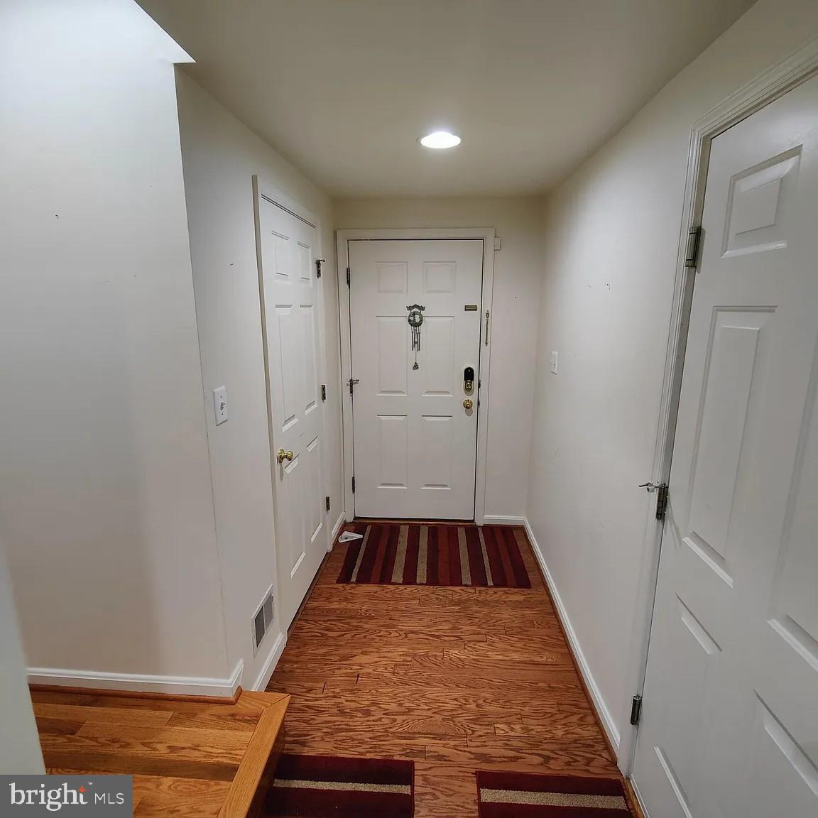 45610 IRON HORSE TER, STERLING, Virginia 20166, 3 Bedrooms Bedrooms, 3 Rooms Rooms,2 BathroomsBathrooms,Residential,For sale,45610 IRON HORSE TER,VALO2090112 MLS # VALO2090112