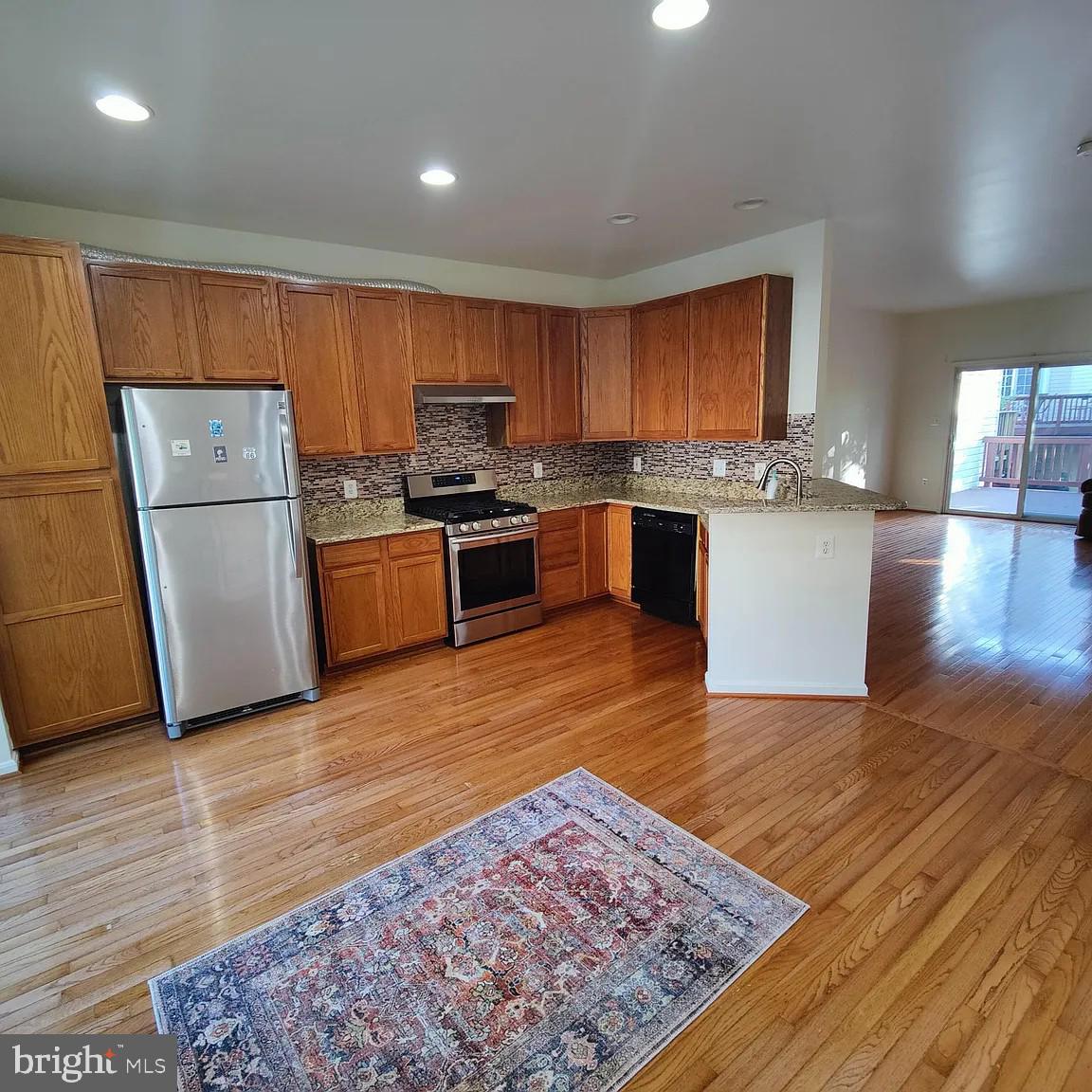 45610 IRON HORSE TER, STERLING, Virginia 20166, 3 Bedrooms Bedrooms, 3 Rooms Rooms,2 BathroomsBathrooms,Residential,For sale,45610 IRON HORSE TER,VALO2090112 MLS # VALO2090112