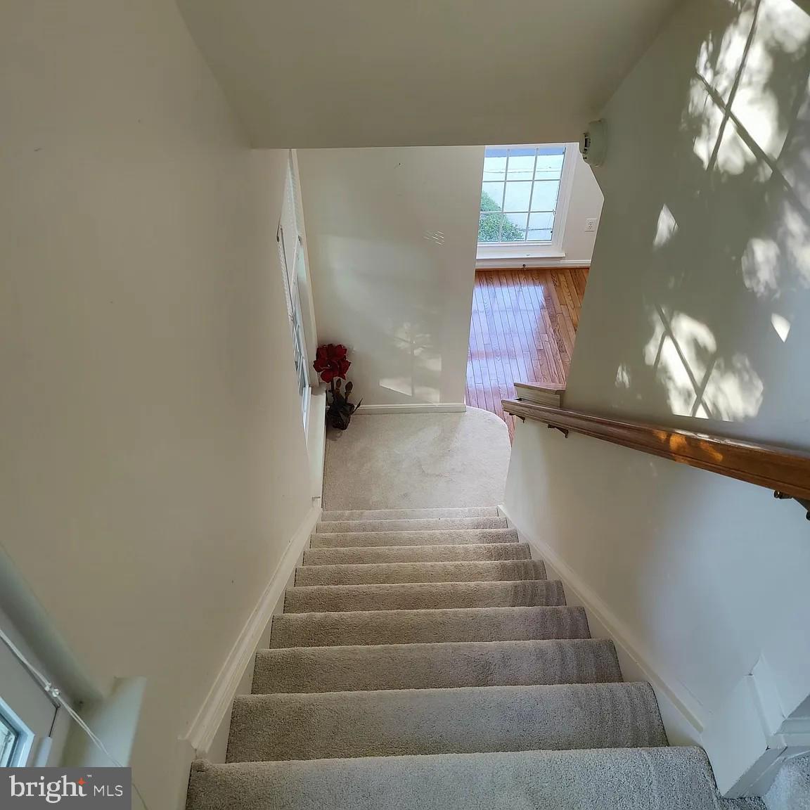 45610 IRON HORSE TER, STERLING, Virginia 20166, 3 Bedrooms Bedrooms, 3 Rooms Rooms,2 BathroomsBathrooms,Residential,For sale,45610 IRON HORSE TER,VALO2090112 MLS # VALO2090112