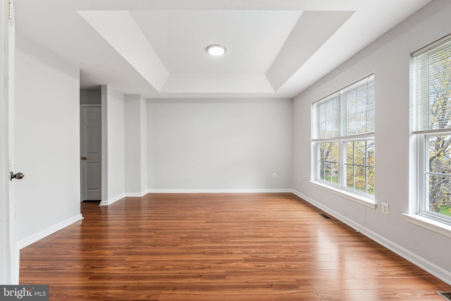 22376 MAISON CARREE SQ, ASHBURN, Virginia 20148, 3 Bedrooms Bedrooms, ,3 BathroomsBathrooms,Residential,For sale,22376 MAISON CARREE SQ,VALO2091420 MLS # VALO2091420