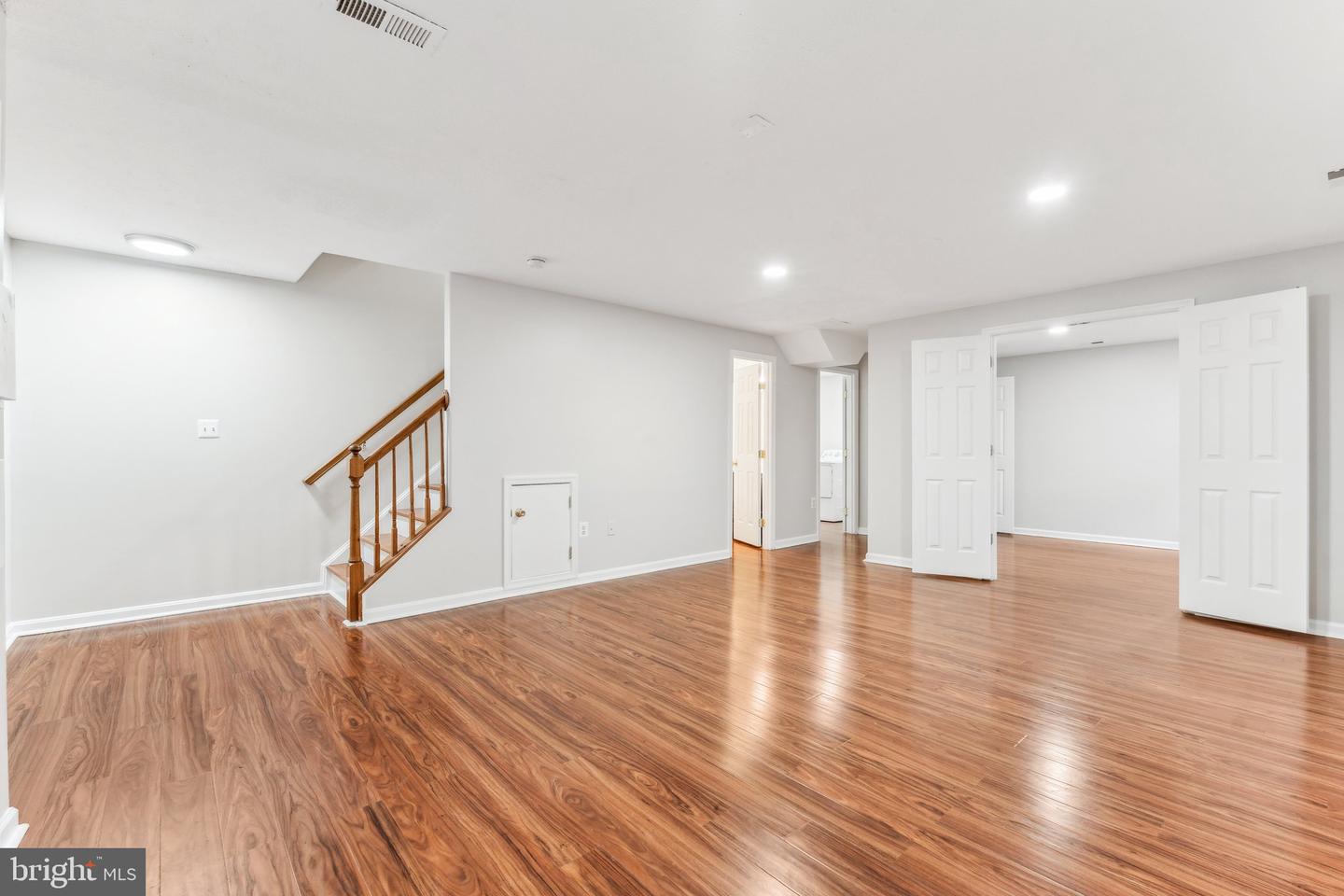 22376 MAISON CARREE SQ, ASHBURN, Virginia 20148, 3 Bedrooms Bedrooms, ,3 BathroomsBathrooms,Residential,For sale,22376 MAISON CARREE SQ,VALO2091420 MLS # VALO2091420