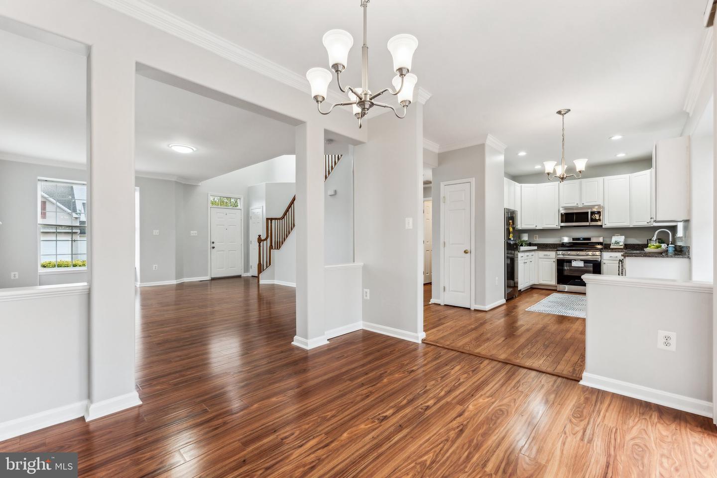 22376 MAISON CARREE SQ, ASHBURN, Virginia 20148, 3 Bedrooms Bedrooms, ,3 BathroomsBathrooms,Residential,For sale,22376 MAISON CARREE SQ,VALO2091420 MLS # VALO2091420