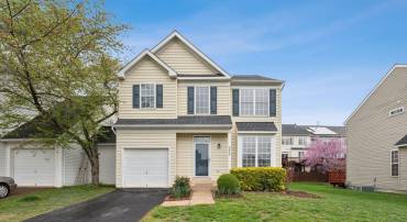 22376 MAISON CARREE SQ, ASHBURN, Virginia 20148, 3 Bedrooms Bedrooms, ,3 BathroomsBathrooms,Residential,For sale,22376 MAISON CARREE SQ,VALO2091420 MLS # VALO2091420