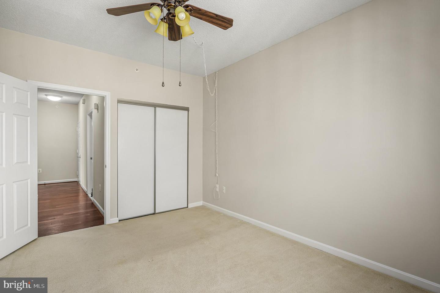 19375 CYPRESS RIDGE TER #906, LEESBURG, Virginia 20176, 2 Bedrooms Bedrooms, ,2 BathroomsBathrooms,Residential,For sale,19375 CYPRESS RIDGE TER #906,VALO2091756 MLS # VALO2091756