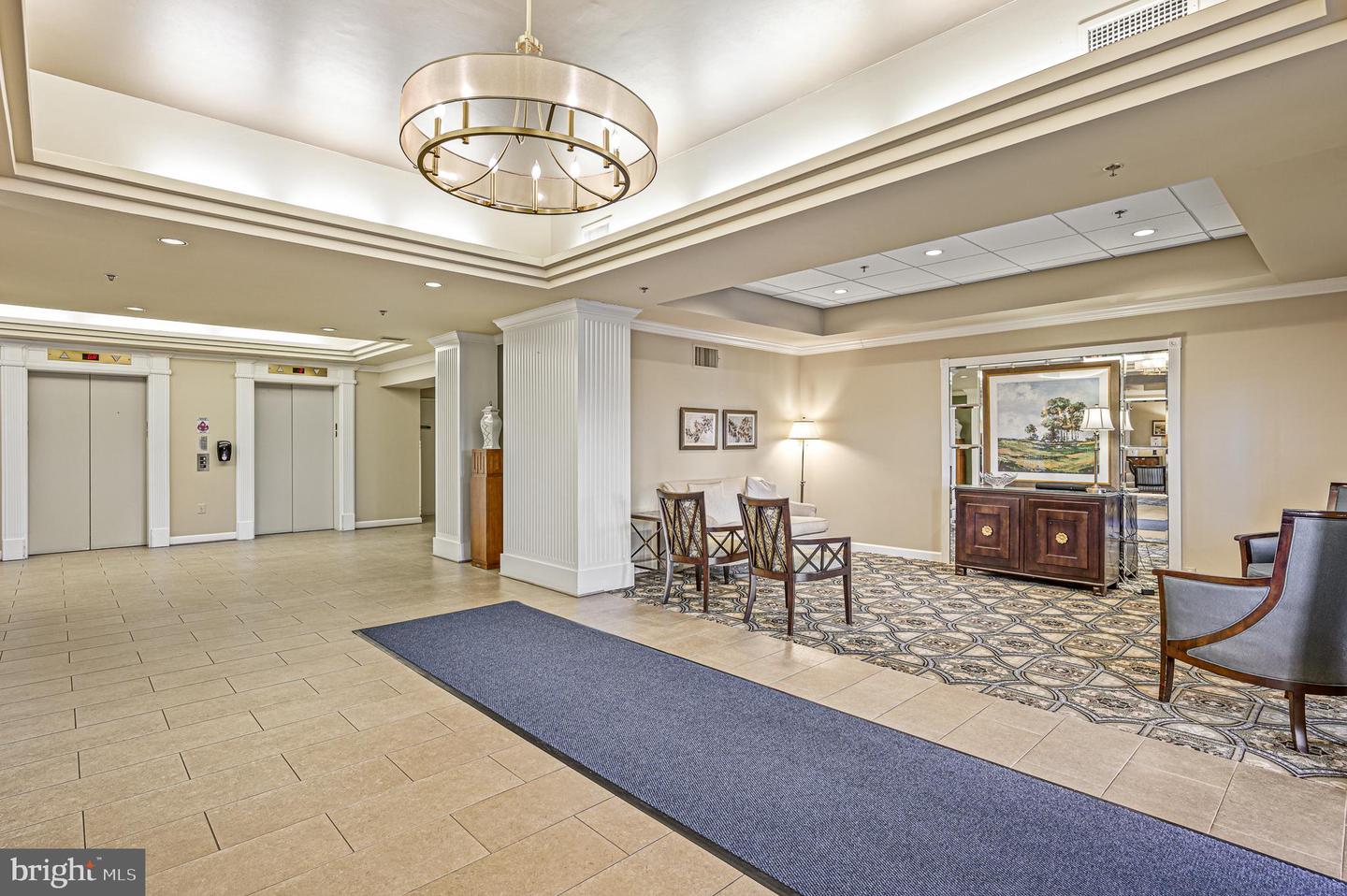 19375 CYPRESS RIDGE TER #906, LEESBURG, Virginia 20176, 2 Bedrooms Bedrooms, ,2 BathroomsBathrooms,Residential,For sale,19375 CYPRESS RIDGE TER #906,VALO2091756 MLS # VALO2091756