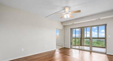 19375 CYPRESS RIDGE TER #906, LEESBURG, Virginia 20176, 2 Bedrooms Bedrooms, ,2 BathroomsBathrooms,Residential,For sale,19375 CYPRESS RIDGE TER #906,VALO2091756 MLS # VALO2091756