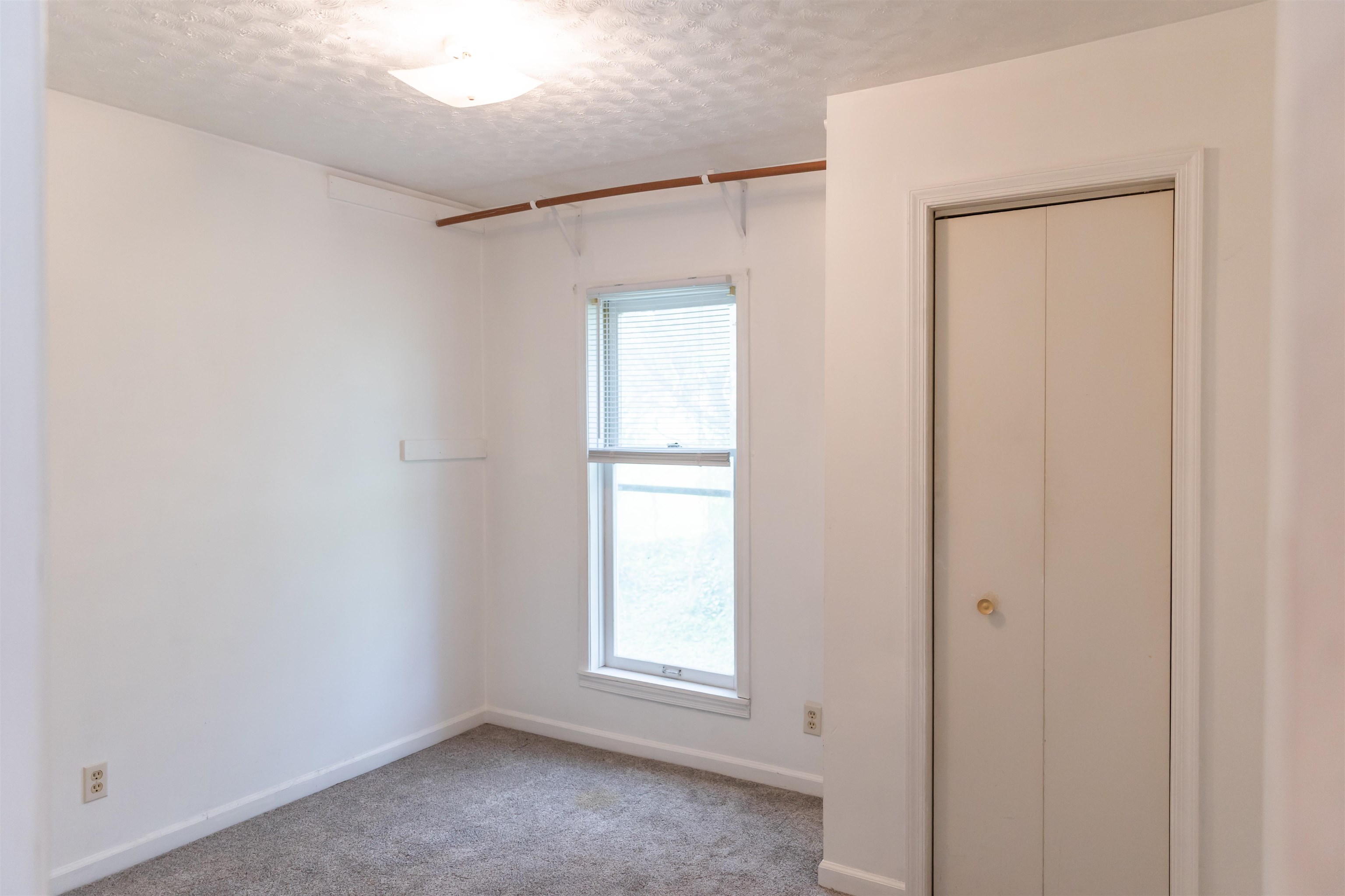 708 MCCORKLE DR, LEXINGTON, Virginia 24450, 2 Bedrooms Bedrooms, ,1 BathroomBathrooms,Residential,708 MCCORKLE DR,664773 MLS # 664773