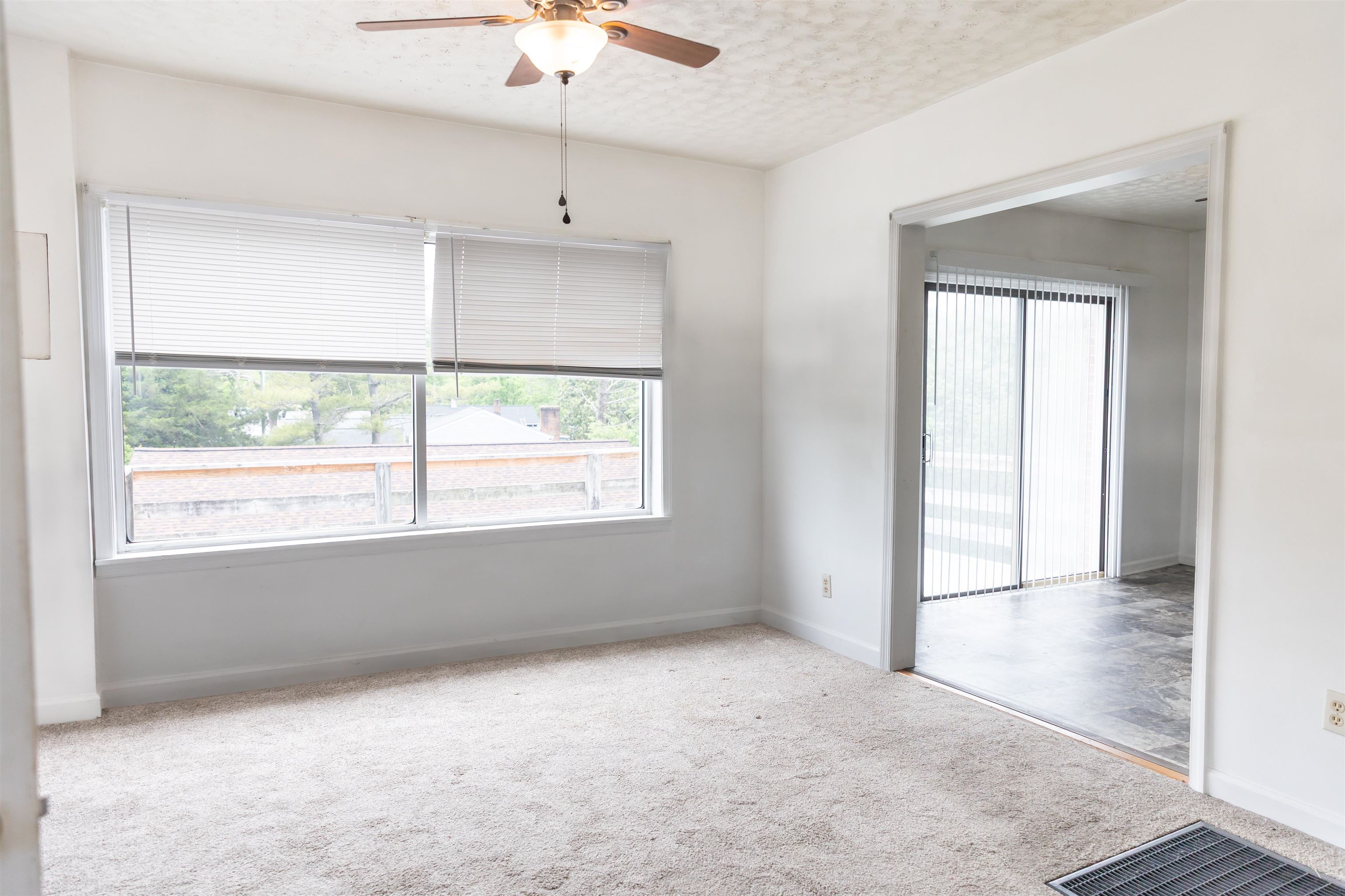 708 MCCORKLE DR, LEXINGTON, Virginia 24450, 2 Bedrooms Bedrooms, ,1 BathroomBathrooms,Residential,708 MCCORKLE DR,664773 MLS # 664773