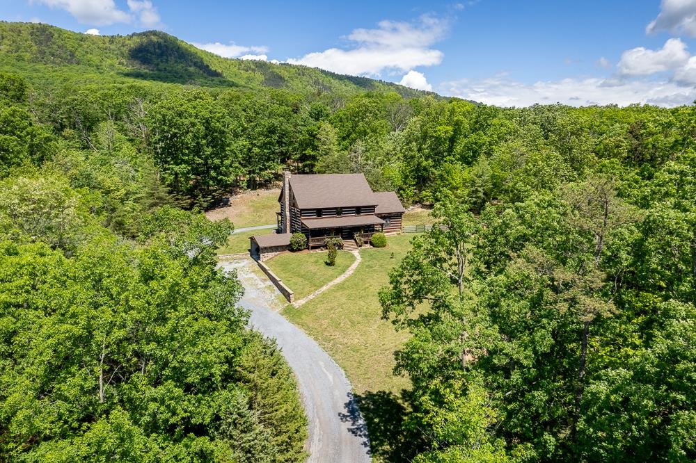 2461 RESORT DR, MCGAHEYSVILLE, Virginia 22840, 4 Bedrooms Bedrooms, ,2 BathroomsBathrooms,Residential,2461 RESORT DR,664775 MLS # 664775