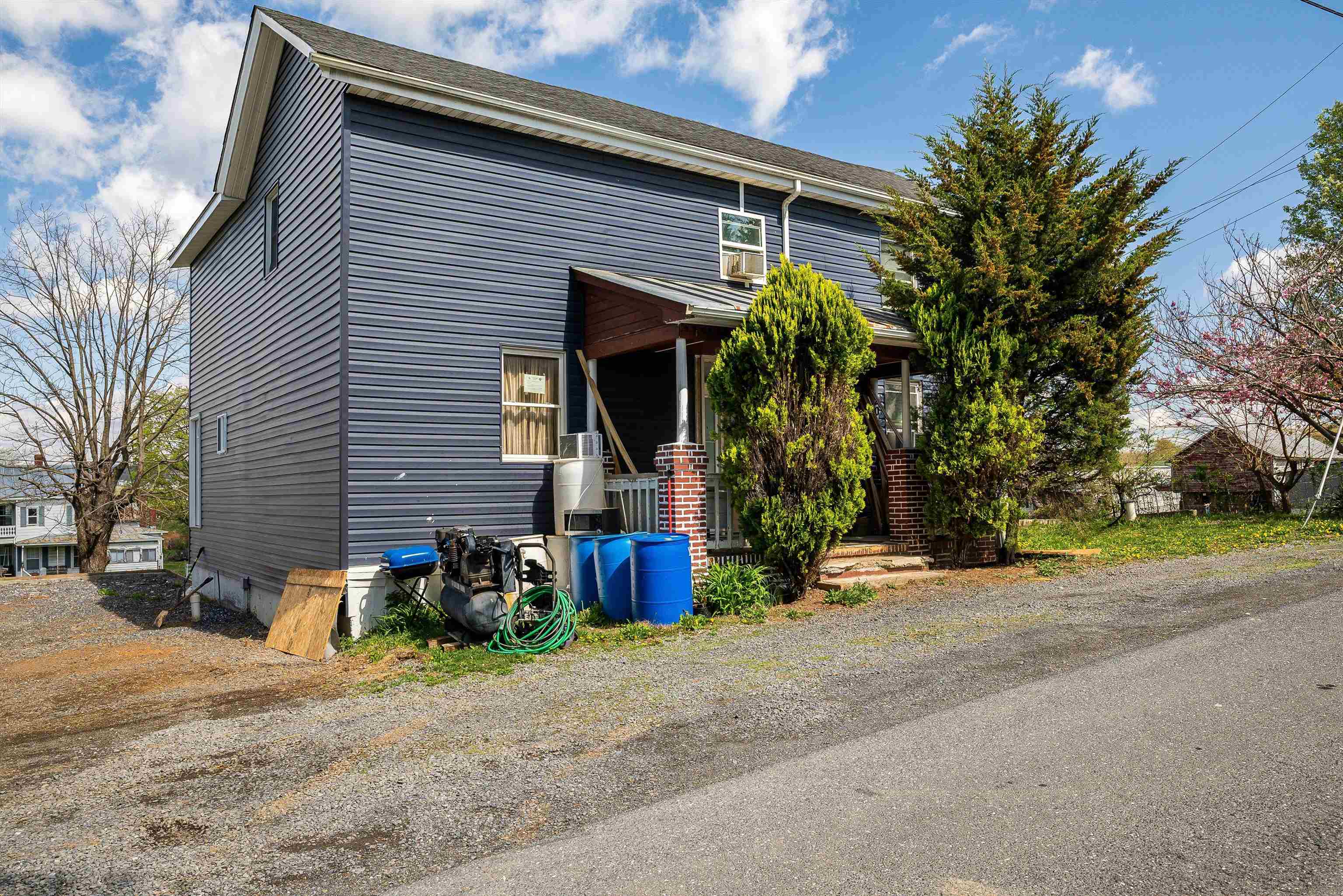 2015 CECIL WAMPLER RD, ROCKINGHAM, Virginia 22841, 5 Bedrooms Bedrooms, ,2 BathroomsBathrooms,Residential,2015 CECIL WAMPLER RD,664786 MLS # 664786