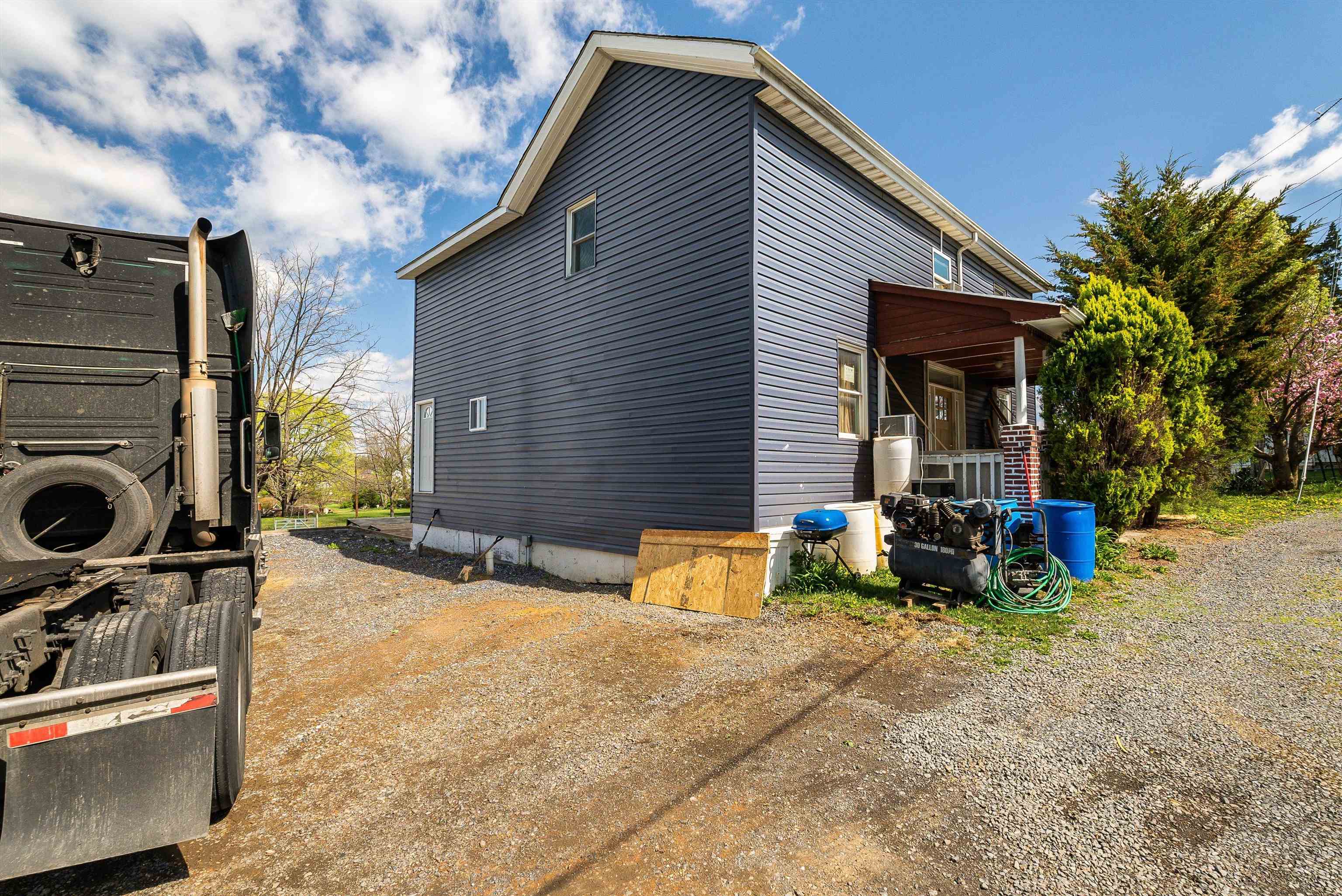 2015 CECIL WAMPLER RD, ROCKINGHAM, Virginia 22841, 5 Bedrooms Bedrooms, ,2 BathroomsBathrooms,Residential,2015 CECIL WAMPLER RD,664786 MLS # 664786