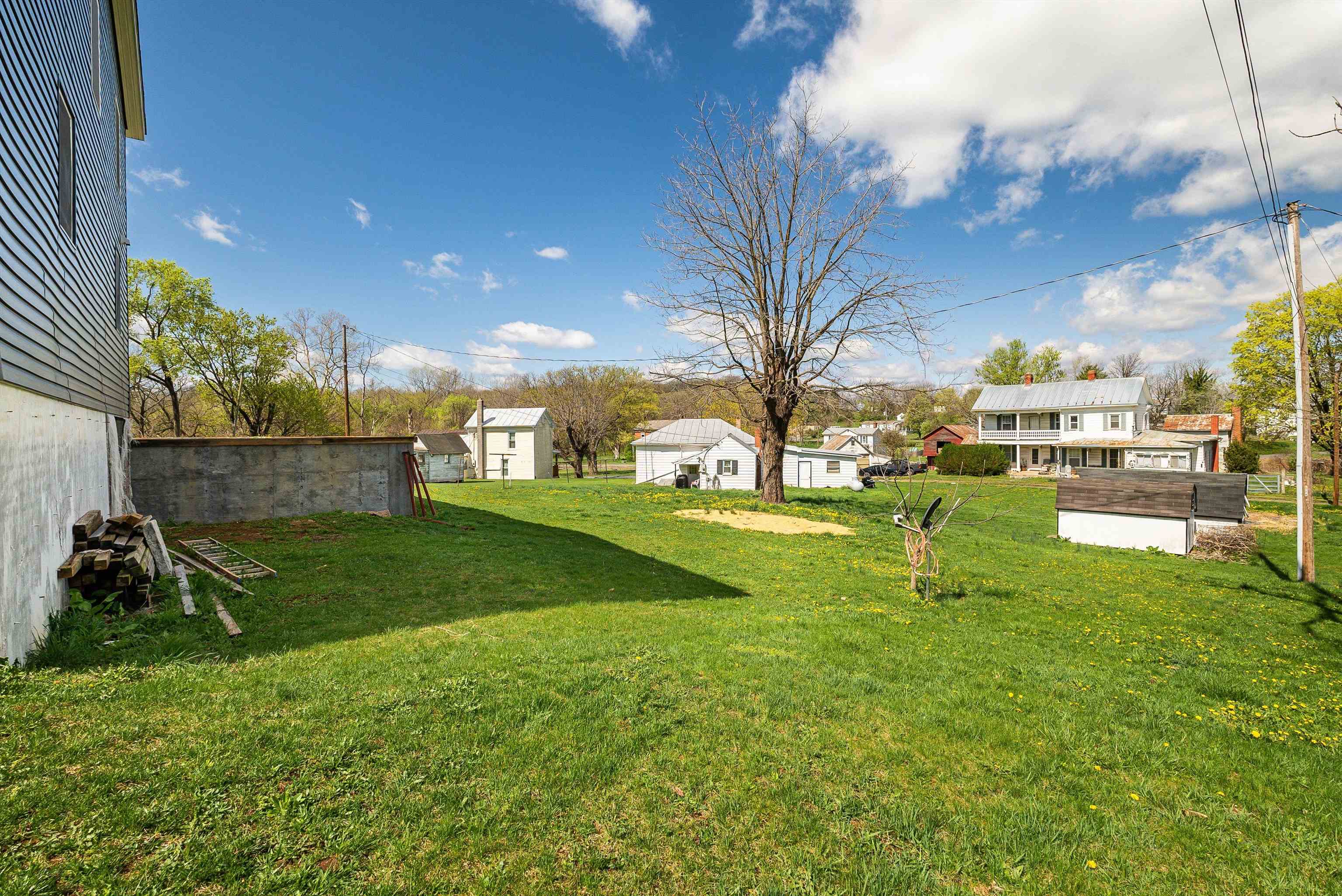 2015 CECIL WAMPLER RD, ROCKINGHAM, Virginia 22841, 5 Bedrooms Bedrooms, ,2 BathroomsBathrooms,Residential,2015 CECIL WAMPLER RD,664786 MLS # 664786