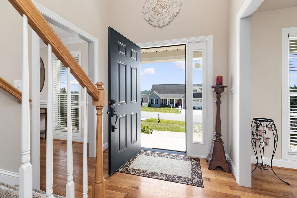 15 DEVONSHIRE CT, FISHERSVILLE, Virginia 22939, 4 Bedrooms Bedrooms, ,3 BathroomsBathrooms,Residential,15 DEVONSHIRE CT,664787 MLS # 664787