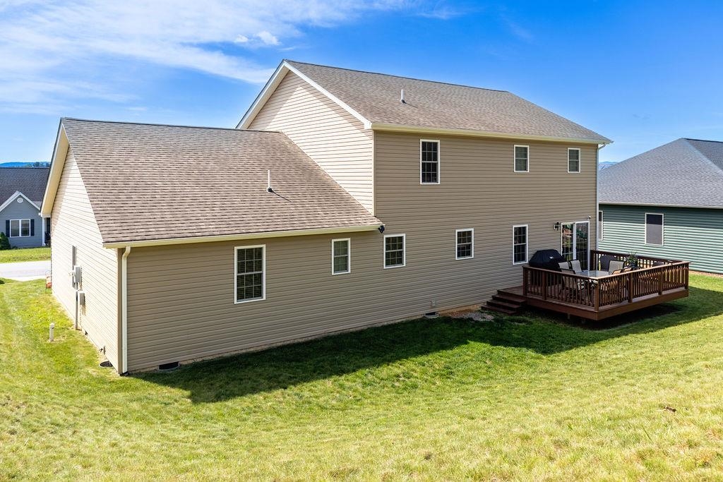 15 DEVONSHIRE CT, FISHERSVILLE, Virginia 22939, 4 Bedrooms Bedrooms, ,3 BathroomsBathrooms,Residential,15 DEVONSHIRE CT,664787 MLS # 664787