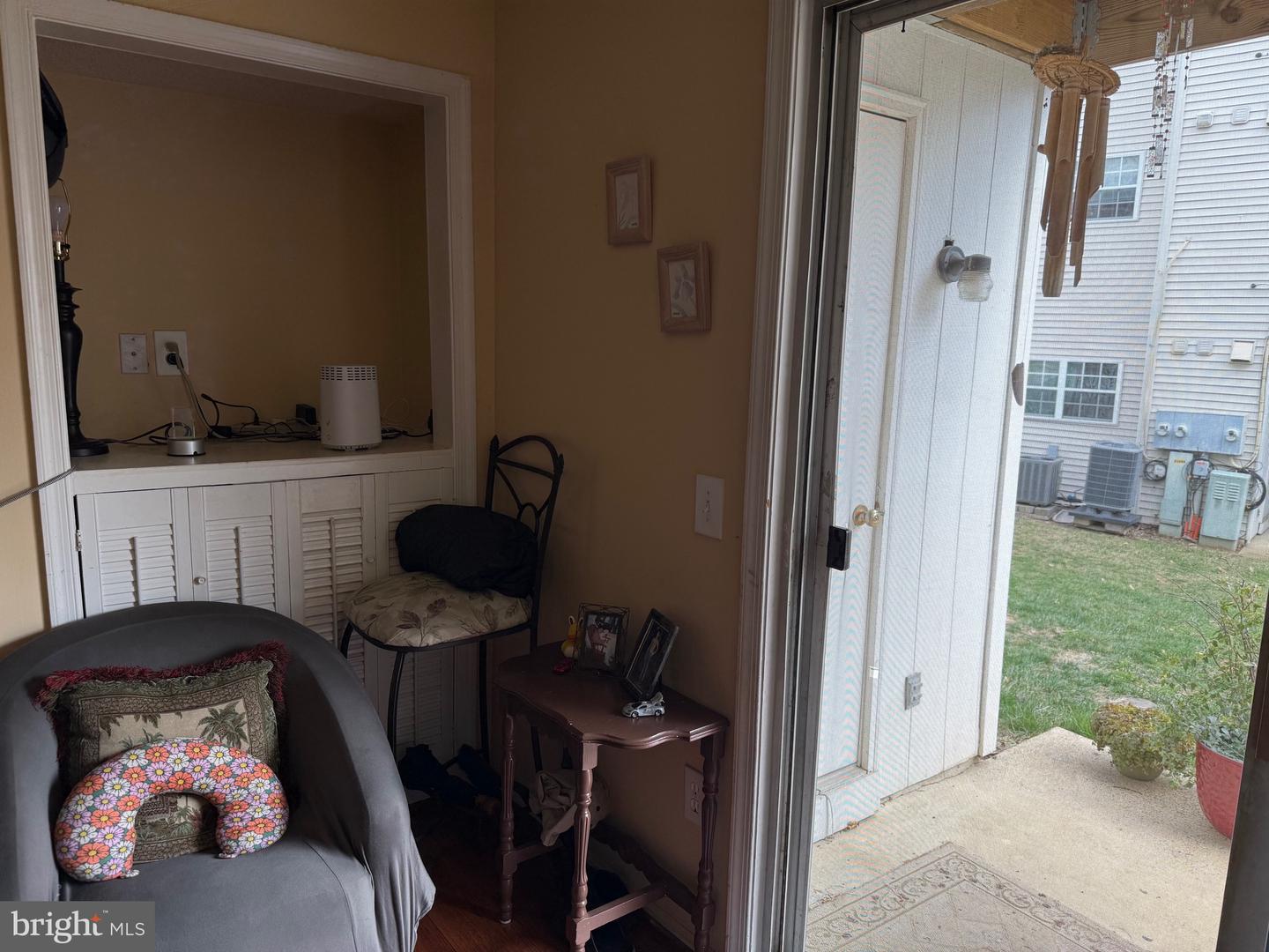 114 FORT EVANS RD SE #A, LEESBURG, Virginia 20175, 2 Bedrooms Bedrooms, ,2 BathroomsBathrooms,Residential,For sale,114 FORT EVANS RD SE #A,VALO2092360 MLS # VALO2092360