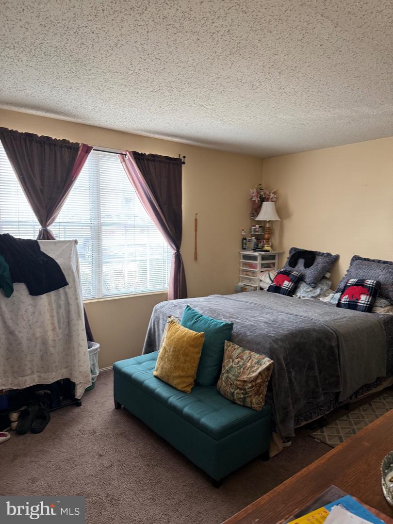114 FORT EVANS RD SE #A, LEESBURG, Virginia 20175, 2 Bedrooms Bedrooms, ,2 BathroomsBathrooms,Residential,For sale,114 FORT EVANS RD SE #A,VALO2092360 MLS # VALO2092360
