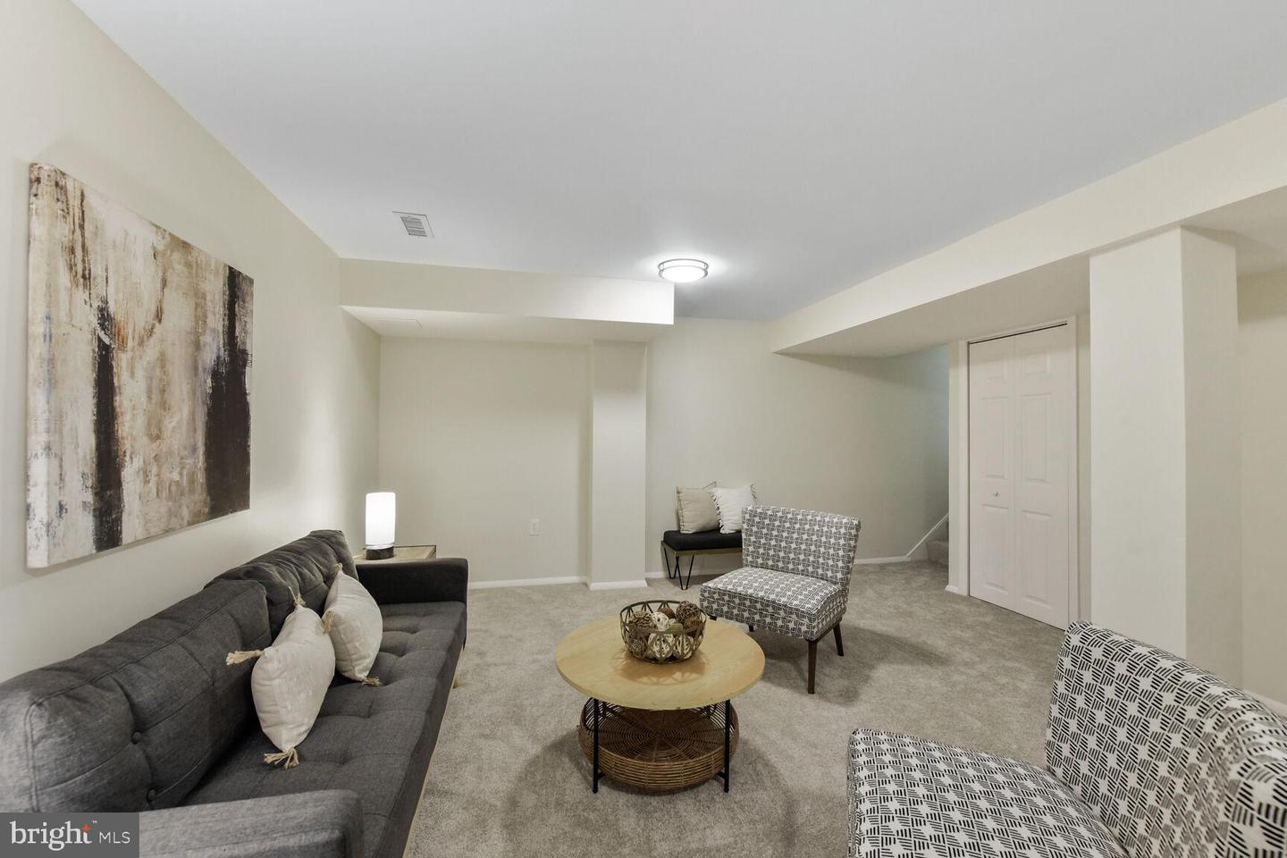 11856 SAINT TRINIANS CT, RESTON, Virginia 20191, 3 Bedrooms Bedrooms, ,2 BathroomsBathrooms,Residential,For sale,11856 SAINT TRINIANS CT,VAFX2236180 MLS # VAFX2236180