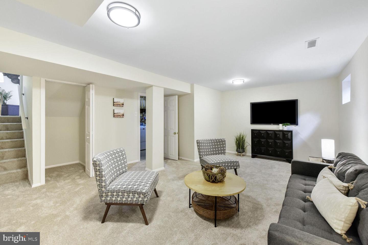11856 SAINT TRINIANS CT, RESTON, Virginia 20191, 3 Bedrooms Bedrooms, ,2 BathroomsBathrooms,Residential,For sale,11856 SAINT TRINIANS CT,VAFX2236180 MLS # VAFX2236180