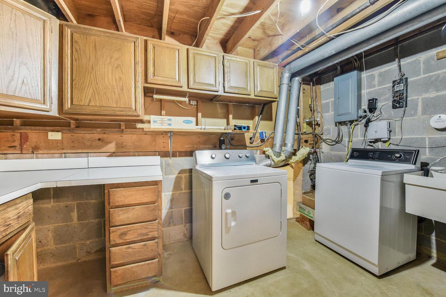 11856 SAINT TRINIANS CT, RESTON, Virginia 20191, 3 Bedrooms Bedrooms, ,2 BathroomsBathrooms,Residential,For sale,11856 SAINT TRINIANS CT,VAFX2236180 MLS # VAFX2236180
