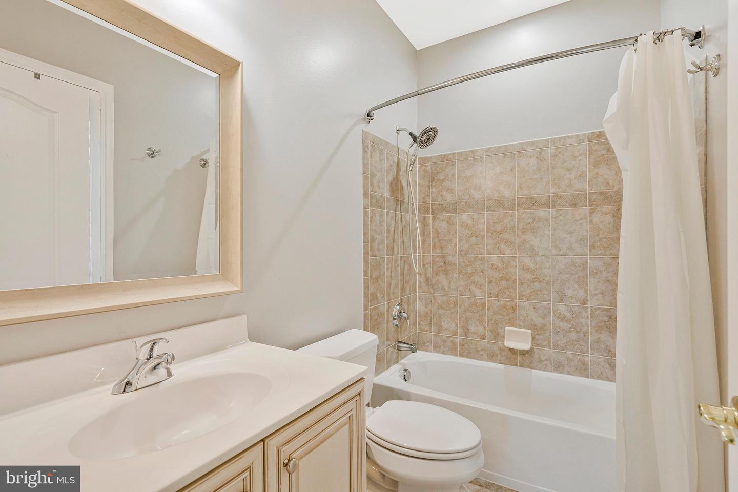 43284 OVERVIEW PL, LEESBURG, Virginia 20176, 6 Bedrooms Bedrooms, ,6 BathroomsBathrooms,Residential,For sale,43284 OVERVIEW PL,VALO2094958 MLS # VALO2094958