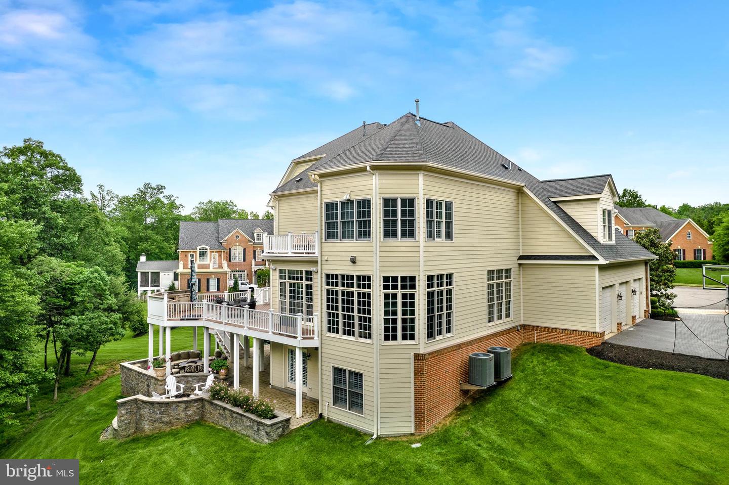 43284 OVERVIEW PL, LEESBURG, Virginia 20176, 6 Bedrooms Bedrooms, ,6 BathroomsBathrooms,Residential,For sale,43284 OVERVIEW PL,VALO2094958 MLS # VALO2094958