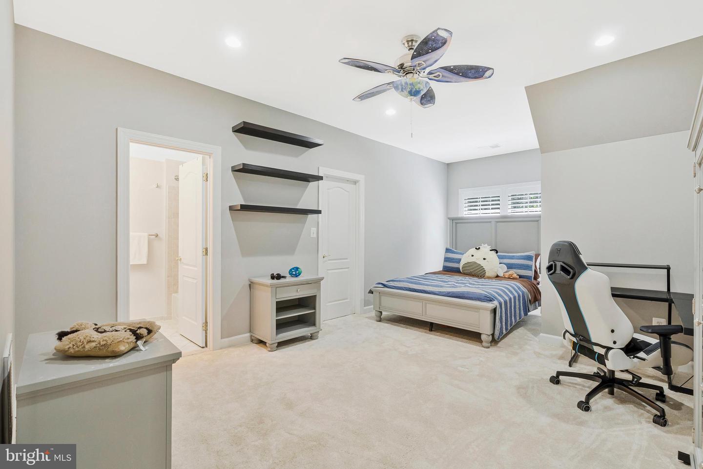 43284 OVERVIEW PL, LEESBURG, Virginia 20176, 6 Bedrooms Bedrooms, ,6 BathroomsBathrooms,Residential,For sale,43284 OVERVIEW PL,VALO2094958 MLS # VALO2094958