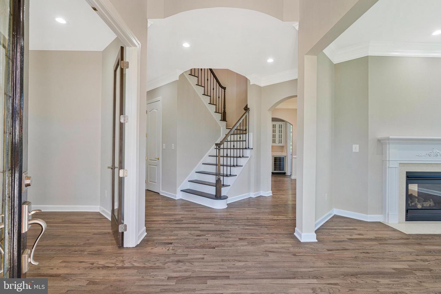 43284 OVERVIEW PL, LEESBURG, Virginia 20176, 6 Bedrooms Bedrooms, ,6 BathroomsBathrooms,Residential,For sale,43284 OVERVIEW PL,VALO2094958 MLS # VALO2094958