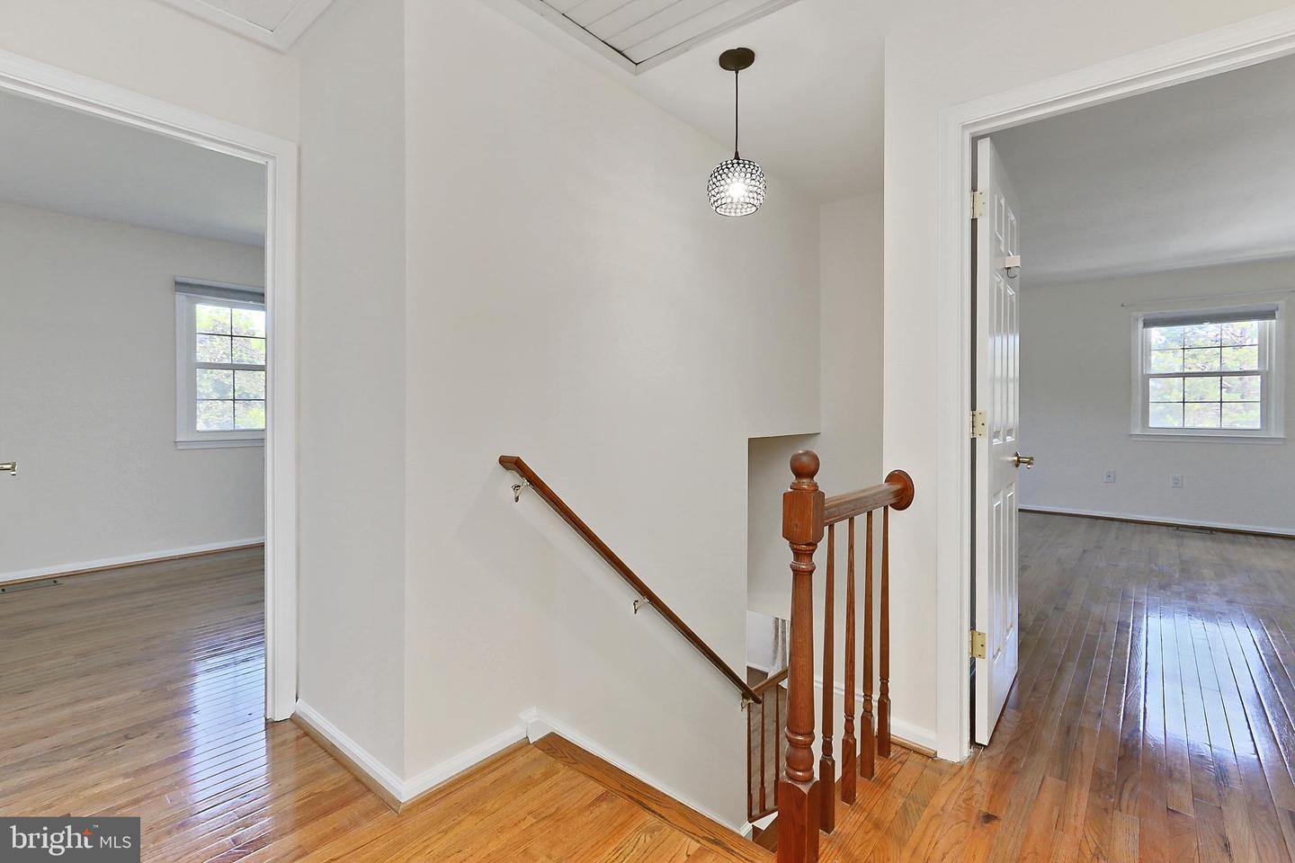 13407 BROOKFIELD DR, CHANTILLY, Virginia 20151, 4 Bedrooms Bedrooms, ,2 BathroomsBathrooms,Residential,For sale,13407 BROOKFIELD DR,VAFX2237734 MLS # VAFX2237734