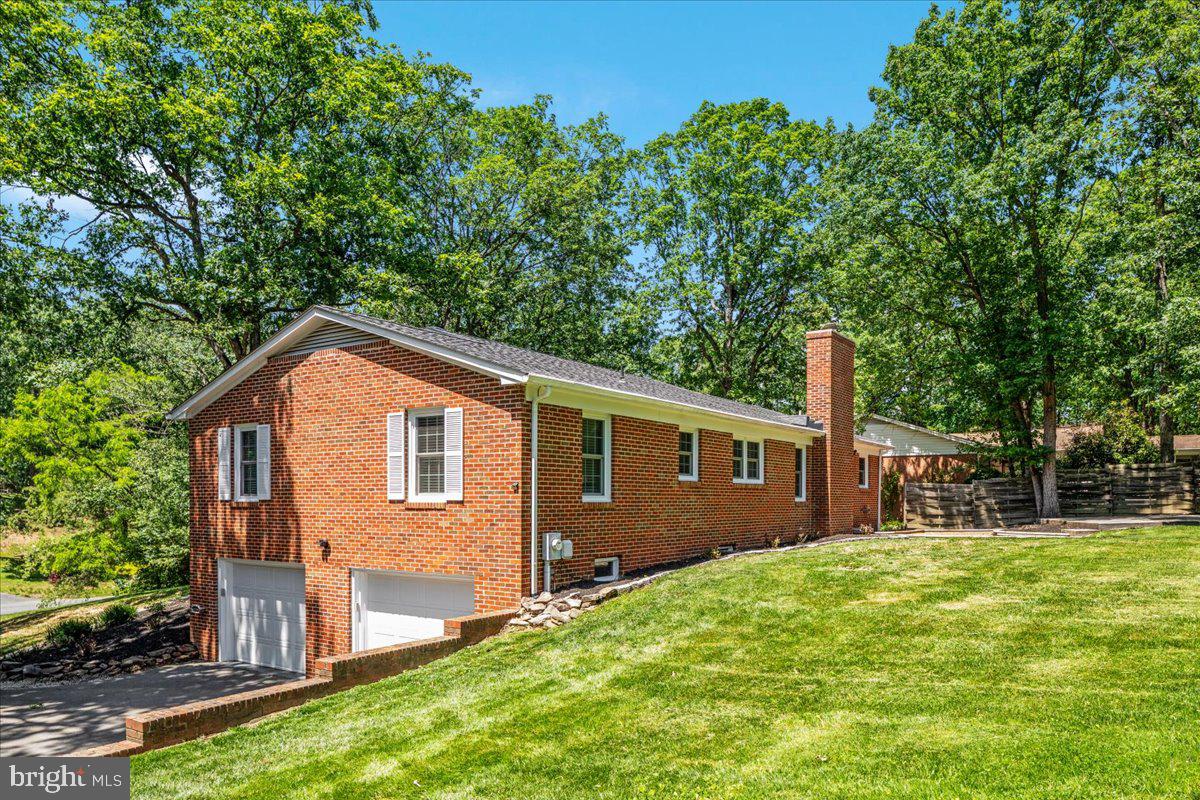 110 OAK RIDGE DR, STEPHENS CITY, Virginia 22655, 4 Bedrooms Bedrooms, ,2 BathroomsBathrooms,Residential,For sale,110 OAK RIDGE DR,VAFV2034038 MLS # VAFV2034038
