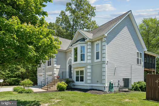 202 FOREST AVE, COLONIAL BEACH, Virginia 22443, 5 Bedrooms Bedrooms, ,3 BathroomsBathrooms,Residential,For sale,202 FOREST AVE,VAWE2008880 MLS # VAWE2008880