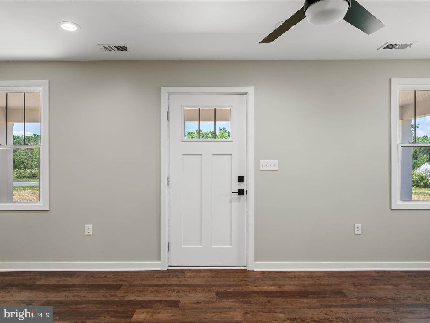 1322 BLOOMERY PIKE, CROSS JUNCTION, Virginia 22625, 3 Bedrooms Bedrooms, ,2 BathroomsBathrooms,Residential,For sale,1322 BLOOMERY PIKE,VAFV2034098 MLS # VAFV2034098