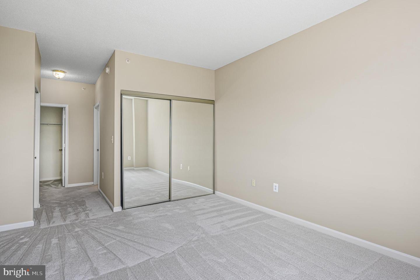 19355 CYPRESS RIDGE TER #802, LEESBURG, Virginia 20176, 3 Bedrooms Bedrooms, ,2 BathroomsBathrooms,Residential,For sale,19355 CYPRESS RIDGE TER #802,VALO2096592 MLS # VALO2096592