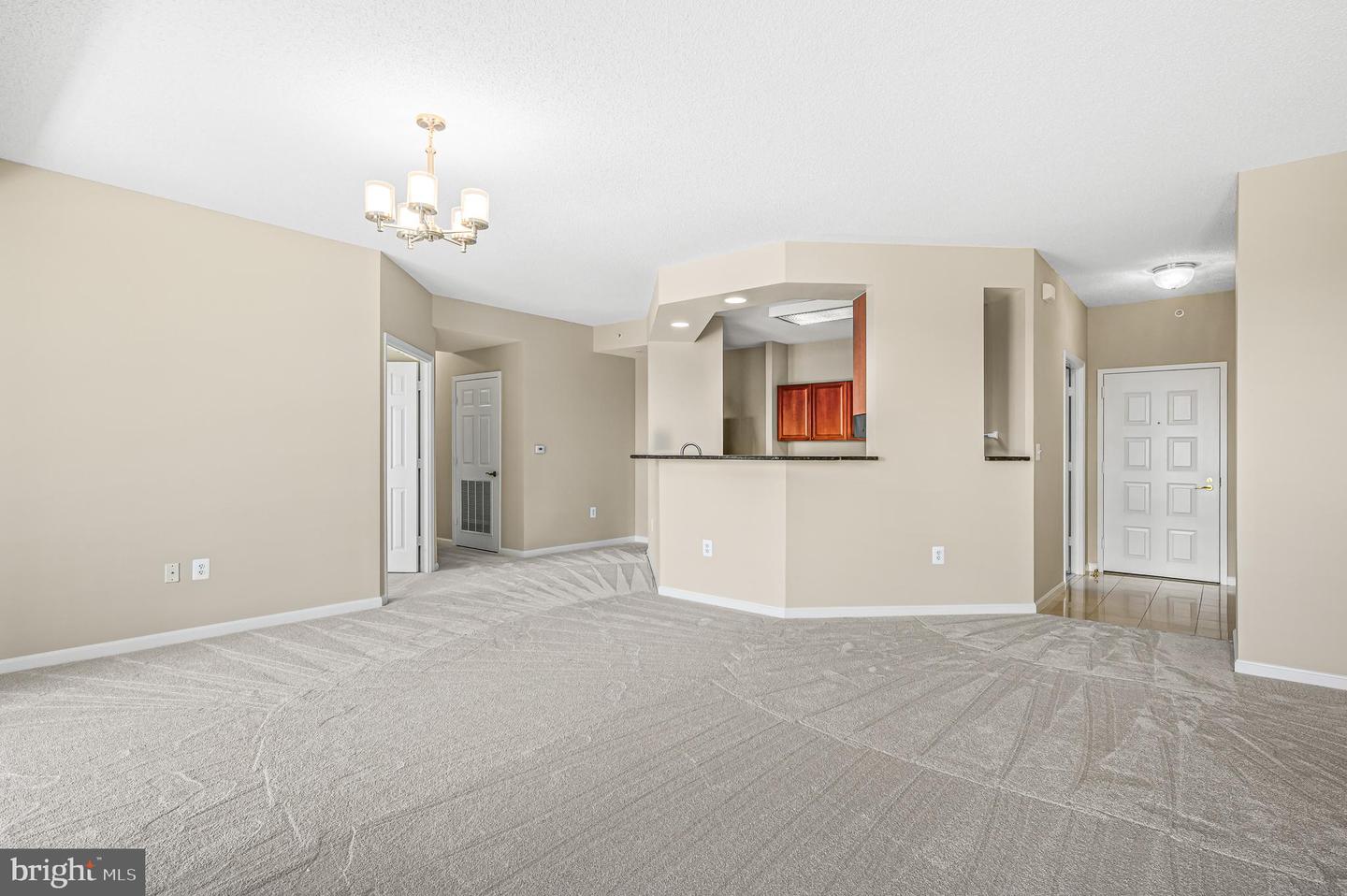 19355 CYPRESS RIDGE TER #802, LEESBURG, Virginia 20176, 3 Bedrooms Bedrooms, ,2 BathroomsBathrooms,Residential,For sale,19355 CYPRESS RIDGE TER #802,VALO2096592 MLS # VALO2096592