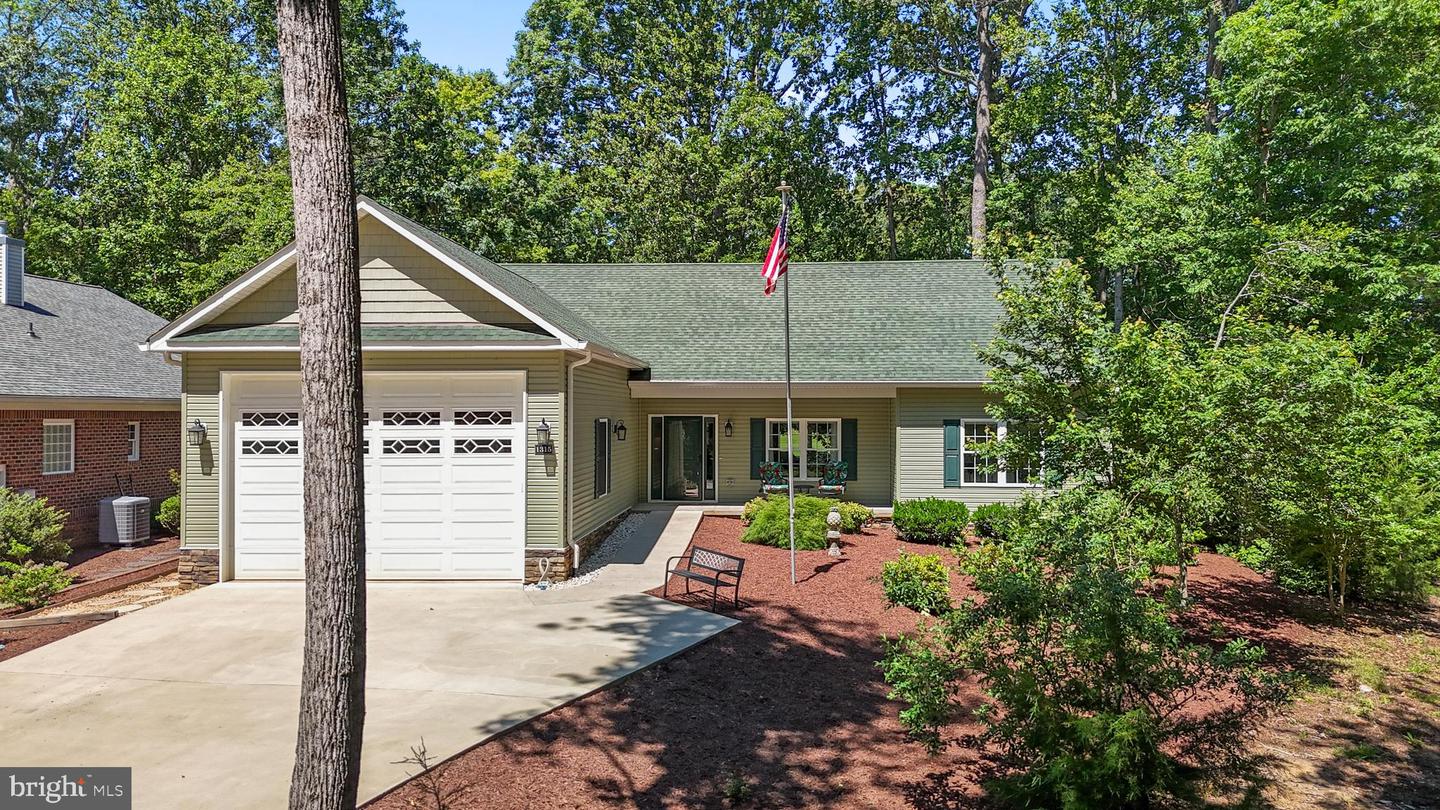 1315 EASTOVER PKWY, LOCUST GROVE, Virginia 22508, 3 Bedrooms Bedrooms, ,2 BathroomsBathrooms,Residential,For sale,1315 EASTOVER PKWY,VAOR2009706 MLS # VAOR2009706